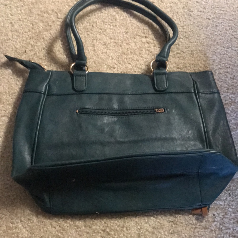 SEGUE PRE-OWNED LARGE BAG GREEN WITH GEMS VEGAN LEATHER TASSELS - Picture 2 of 7